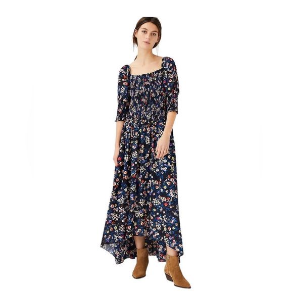 Ann Taylor Dresses & Skirts - Ann Taylor Ditsy Floral Print Smocked Maxi Dress NWOT 3/4 Sleeves size 6